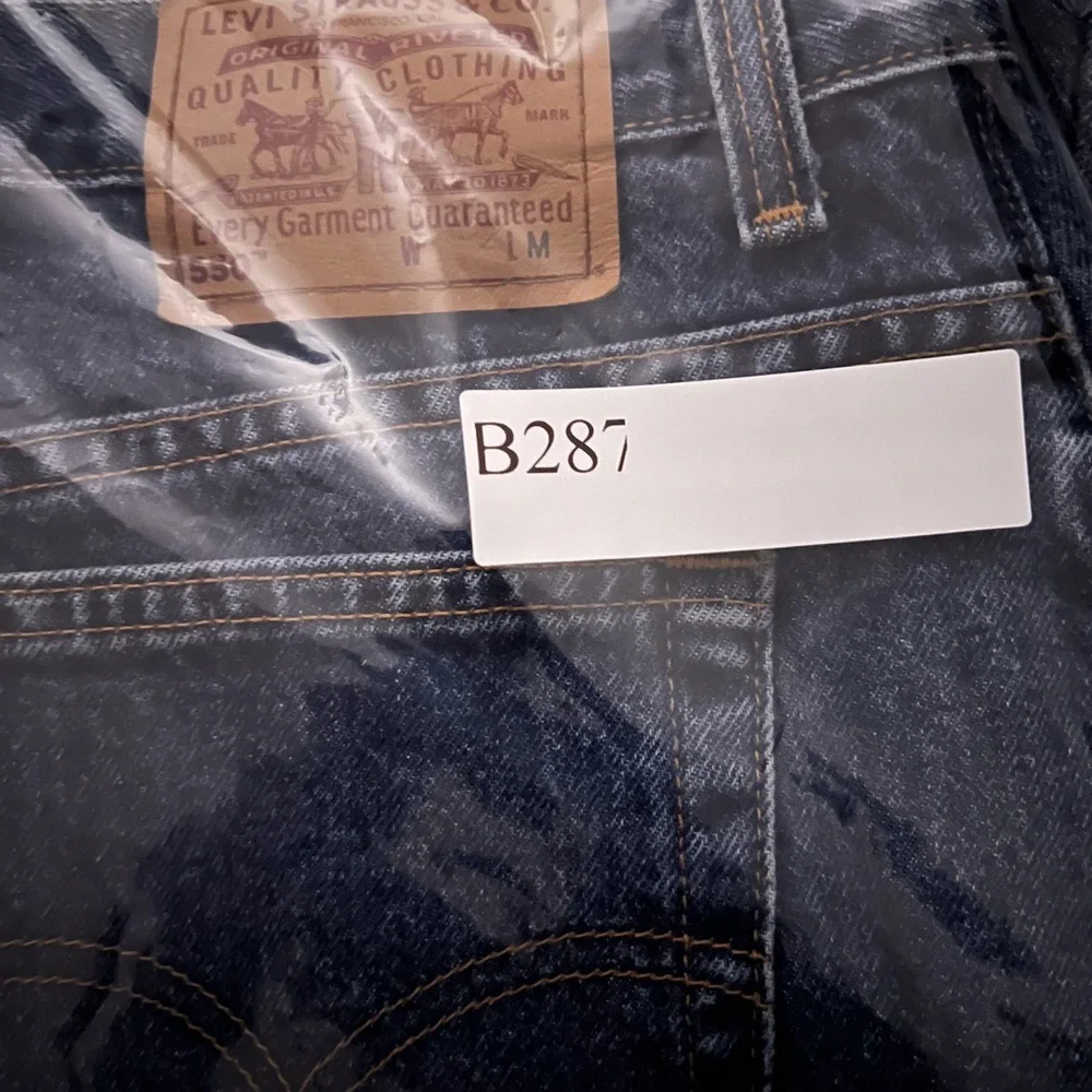 VTG Levis 550 Jeans Womens 22W Relaxed Fit Tapered Leg Made USA 99' Dark Wash‎